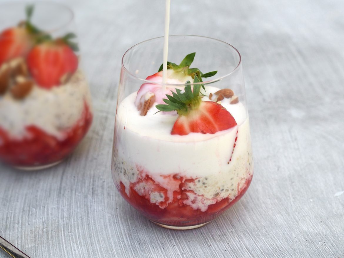 overnight oats chia mandelmjölk overnight oats chia mandelmjölk